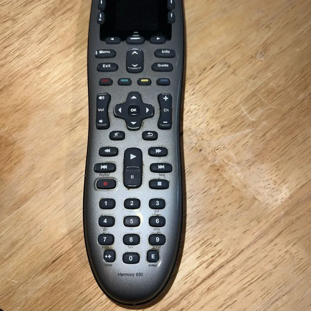Logitech Harmony 650 Infrared All in One Remote Control, Universal Remote VG